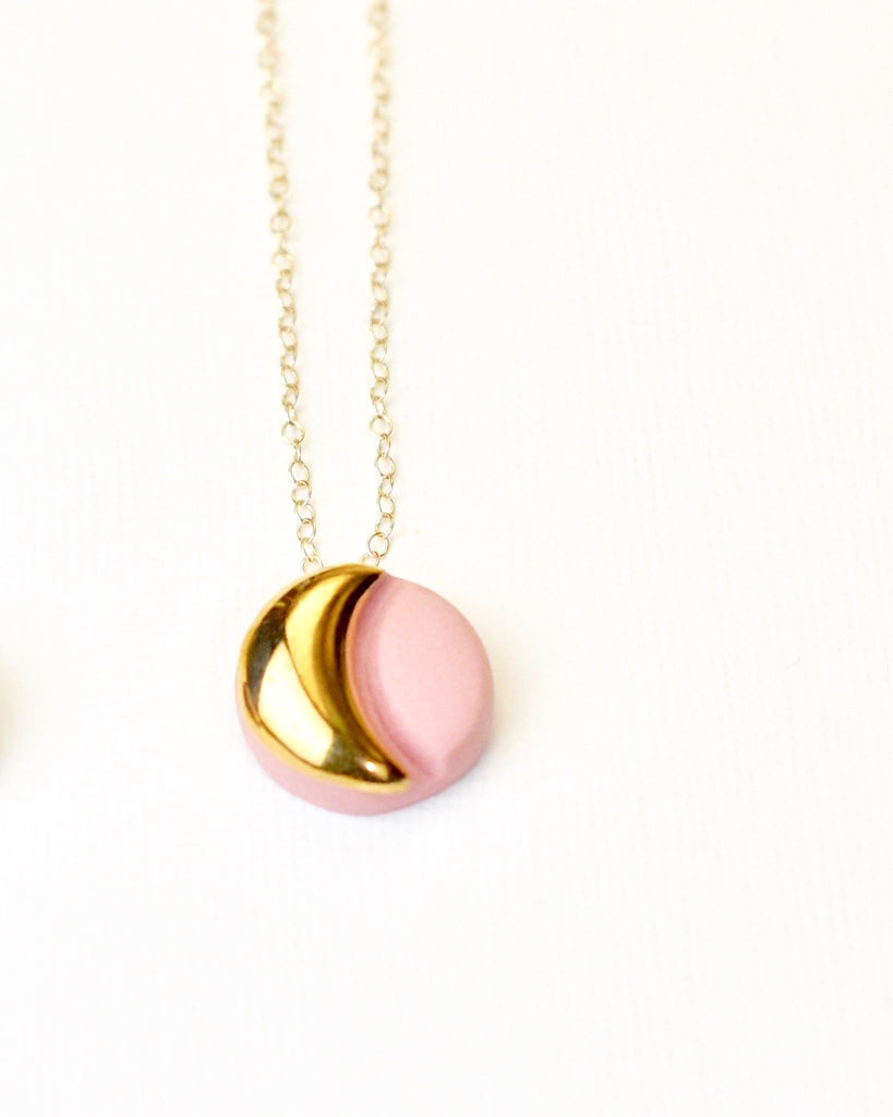 Circle moon necklace pink