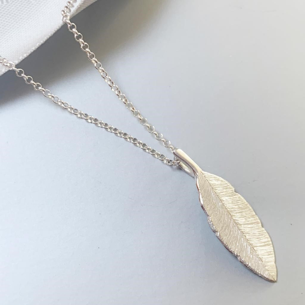 Feathers Appear Necklace