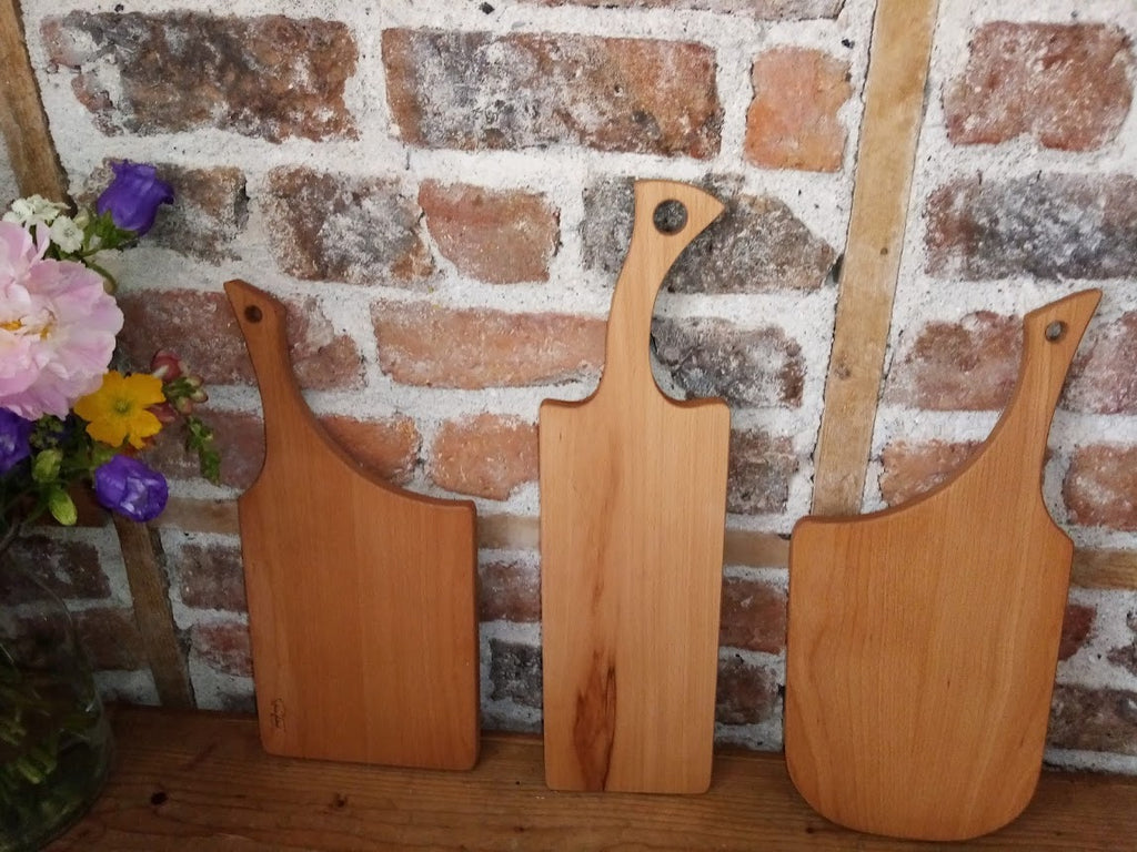 Wooden Serving Boards in various designs and wood